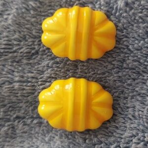 Vintage 80's earrings
